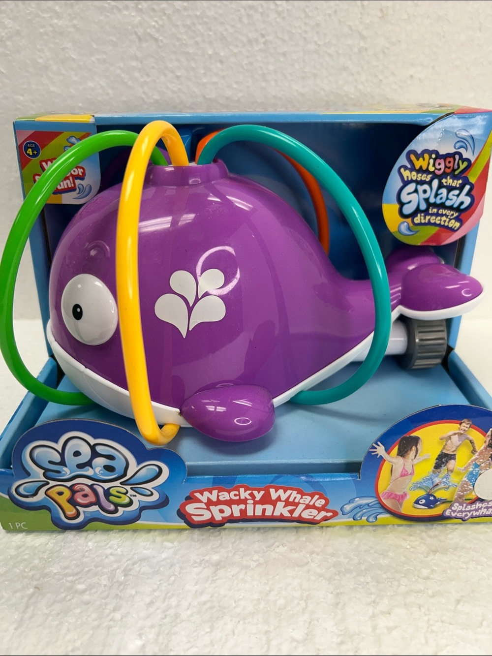 Wacky Whale Sprinkler - Purple